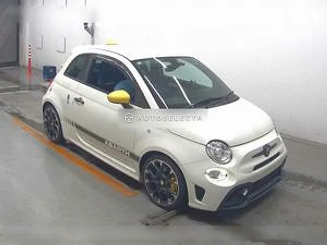 Abarth 595 2020, auction grade 4.5