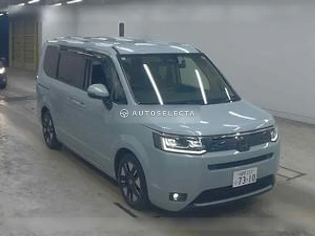 Honda Stepwgn 2023, auction grade 4.5