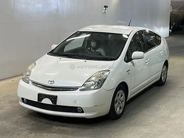 Toyota Prius 2007, auction grade R