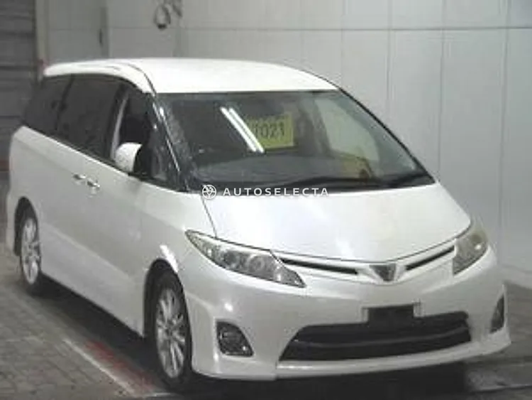 Toyota Estima 2010, photo 1 of 1