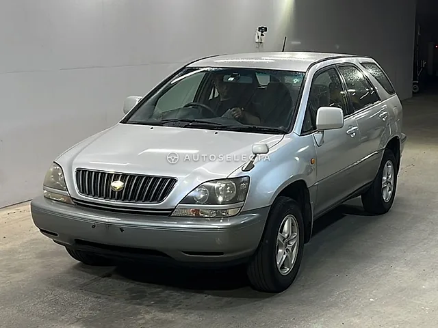 Toyota Harrier 1999, auction grade 3.5