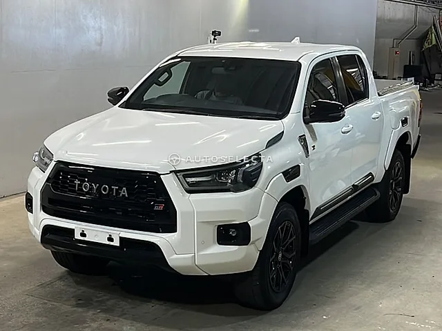 Toyota Hilux Pick Up GR Sport 2023, auction grade 4.5
