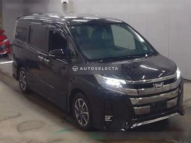 Toyota Noah 2019, photo 1 of 1