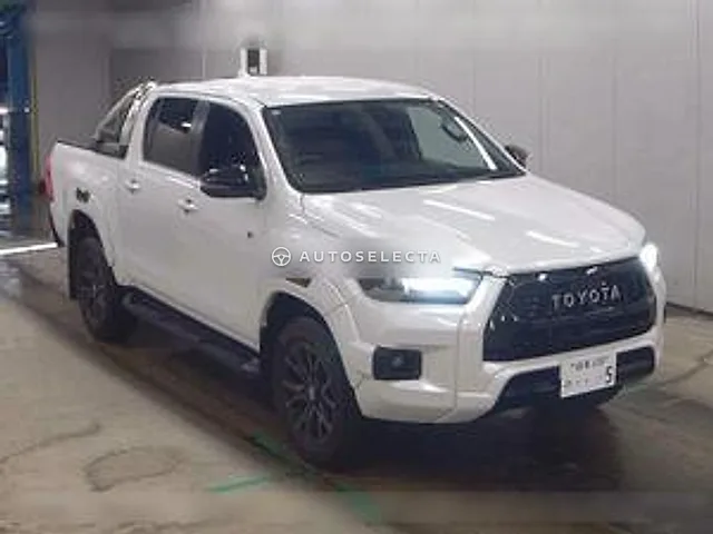 Toyota Hilux GR Sport 2024, auction grade 4.5
