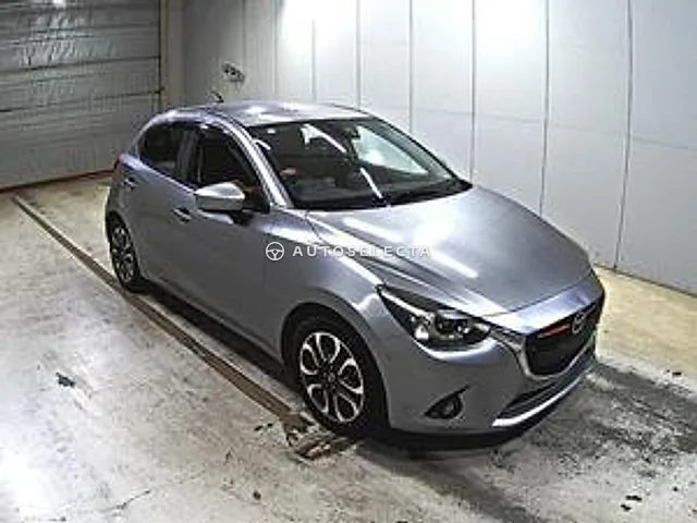 Mazda Demio 2015, auction grade 3.5