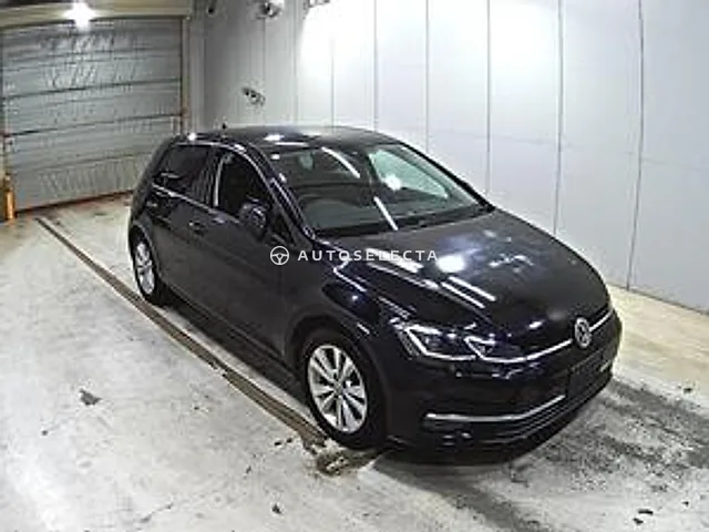 Volkswagen Golf 2017, auction grade 3.5