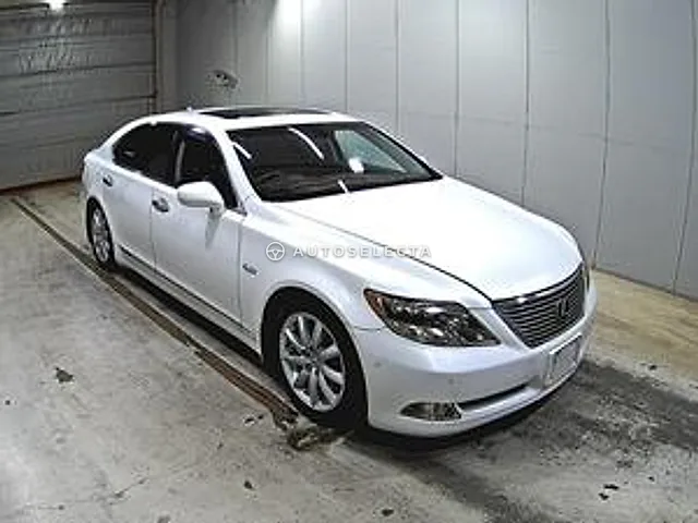 Lexus LS 2007, auction grade 3.5