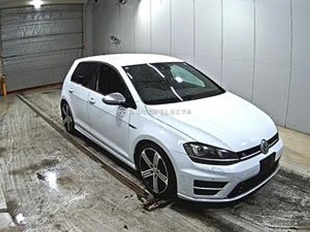 Volkswagen Golf R 2014, auction grade 4
