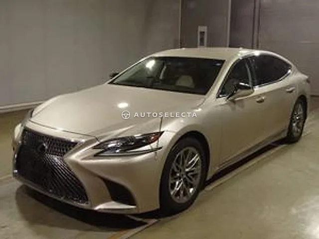 Lexus LS 2018, auction grade 3.5