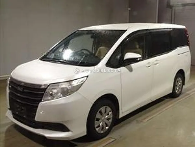 Toyota Noah 2014, photo 1 of 1