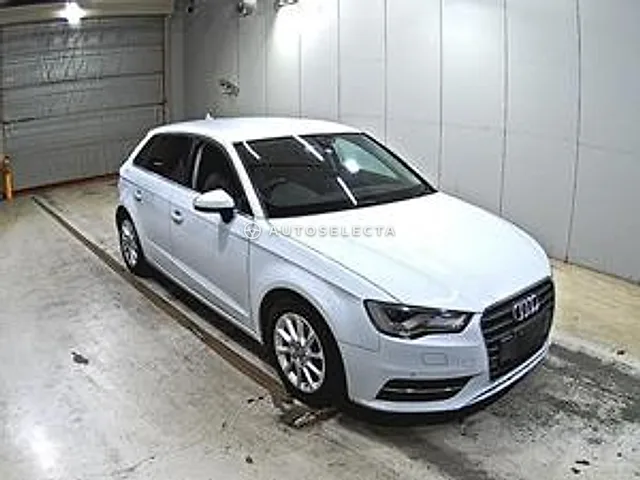 Audi A3 2015, auction grade 4