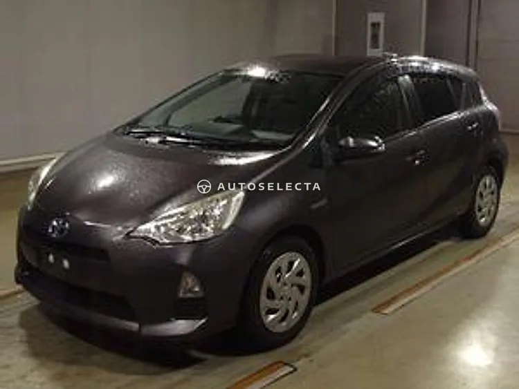 Toyota Aqua 2014, photo 1 of 1