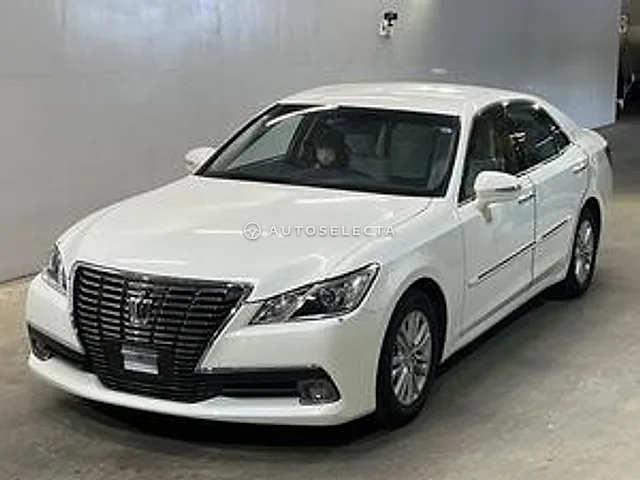Toyota Crown 2015, auction grade R
