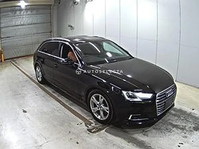 Audi A4 Avant 2018, auction grade 4