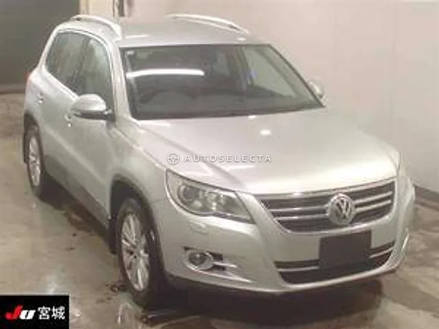 Volkswagen Tiguan 2011, auction grade 3.5
