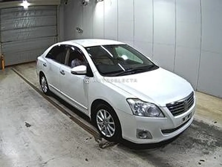 Toyota Premio 2015, photo 1 of 1