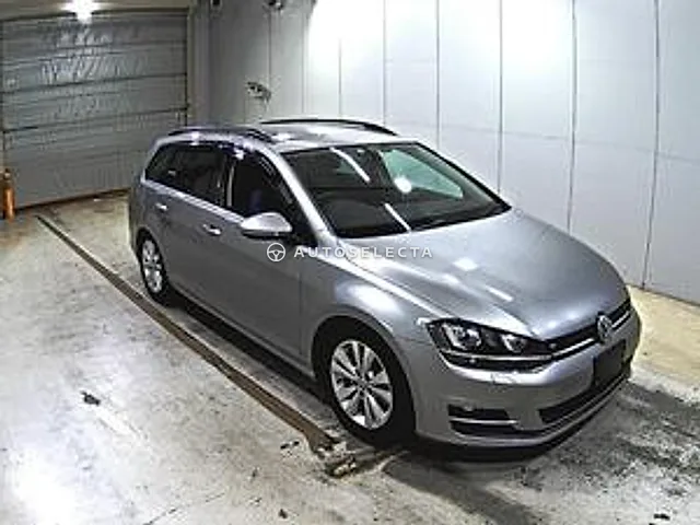 Volkswagen Golf Variant 2015, auction grade 4.5