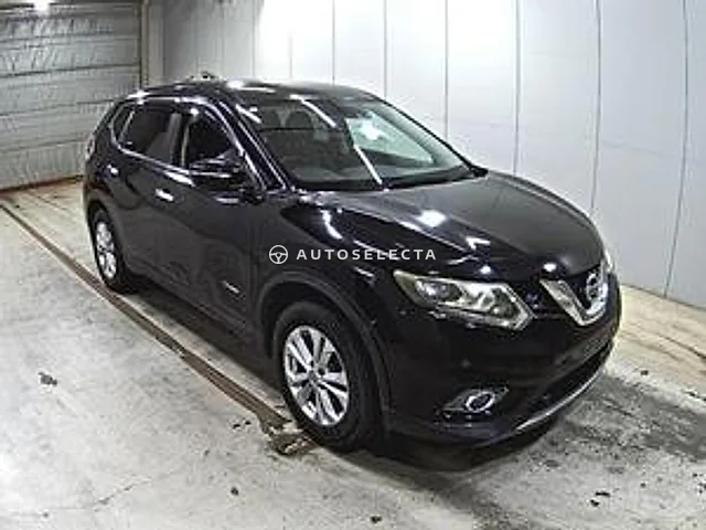 Nissan X-Trail 2016, auction grade R