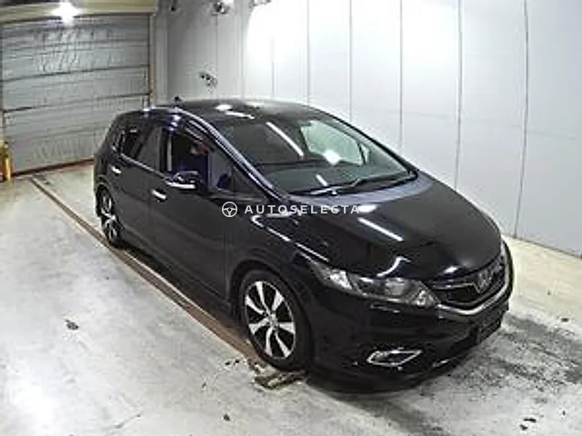 Honda Jade 2016, auction grade 4