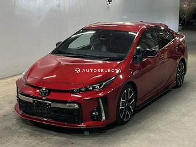Toyota Prius PHV GR Sport 2018, auction grade 4.5