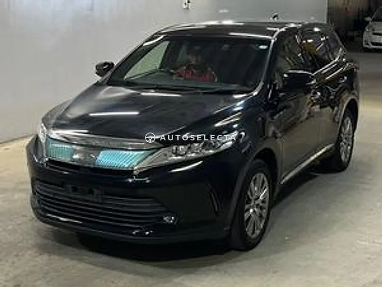 Toyota Harrier 2017, photo 1 of 1