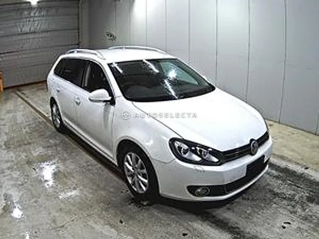 Volkswagen Golf Variant 2013, auction grade 4.5