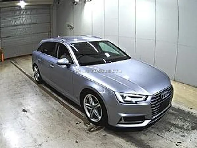 Audi A4 Avant 2019, auction grade 4