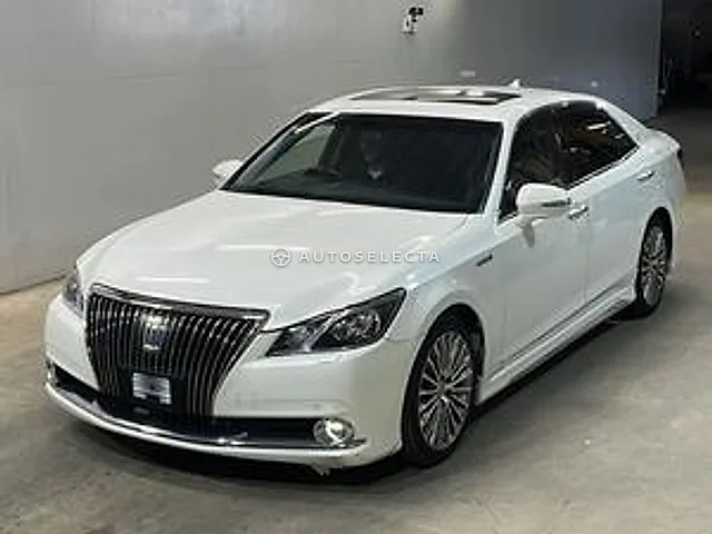 Toyota Crown Majesta 2014, auction grade 3.5