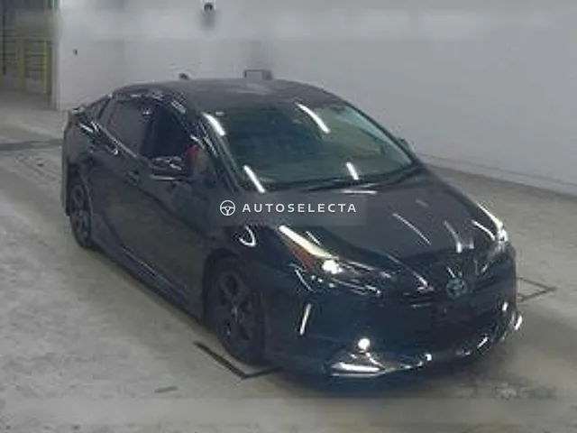 Toyota Prius 2022, auction grade 4