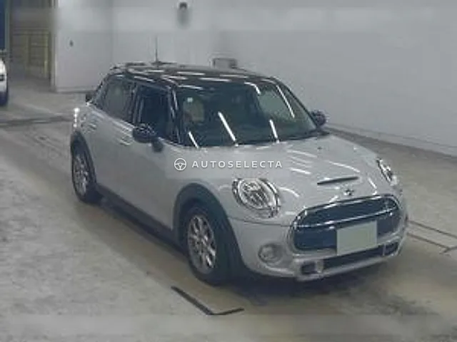 MINI 2015, auction grade 4.5