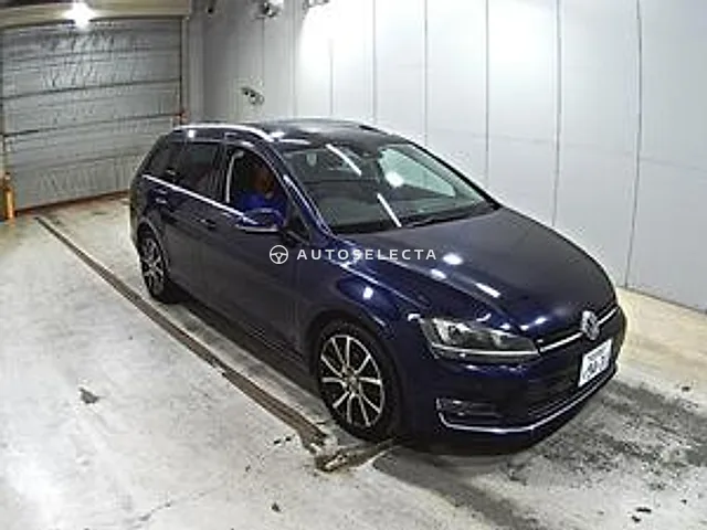 Volkswagen Golf Variant 2014, auction grade 4