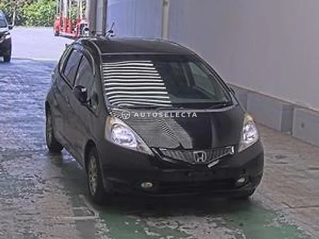 Honda Fit 2009, auction grade RA