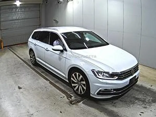 Volkswagen Passat Variant 2015, auction grade 4.5