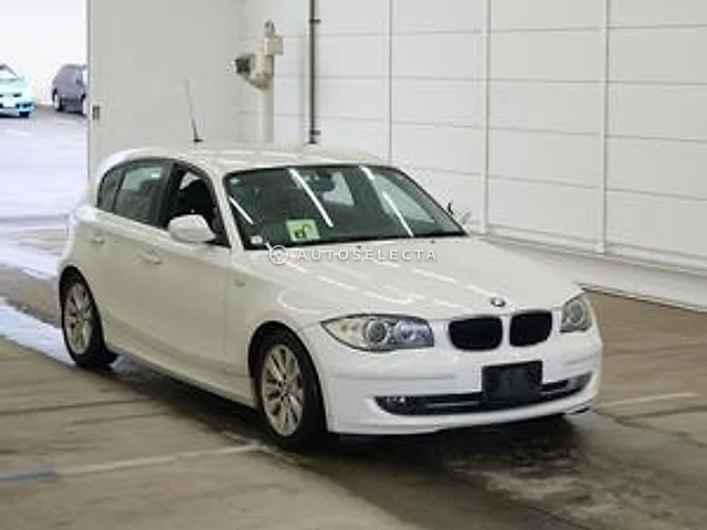 BMW 1 Series 2010, auction grade 4