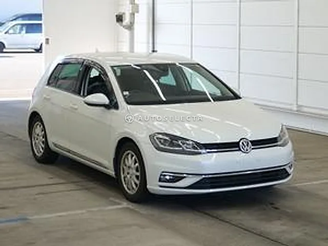 Volkswagen Golf 2018, auction grade 4