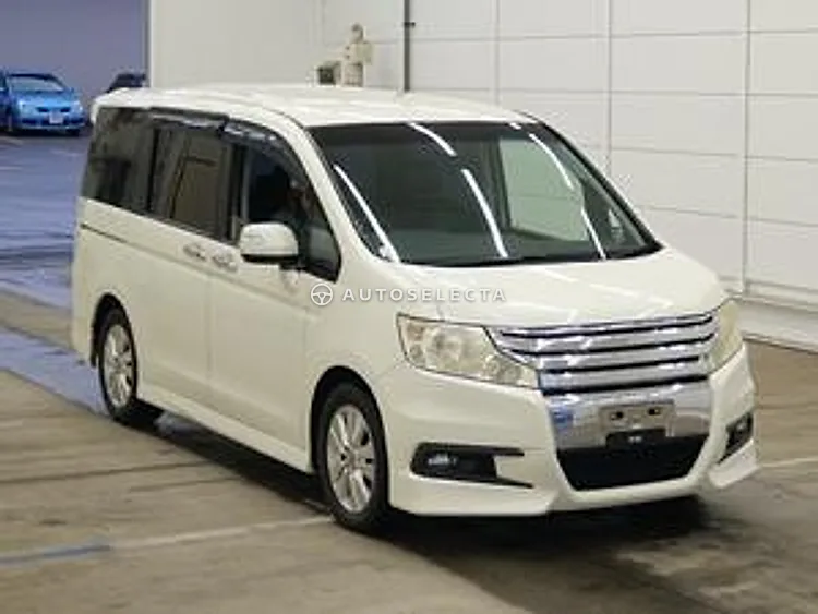 Honda Stepwgn Spada 2012, photo 1 of 1