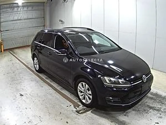 Volkswagen Golf Variant 2015, auction grade 4