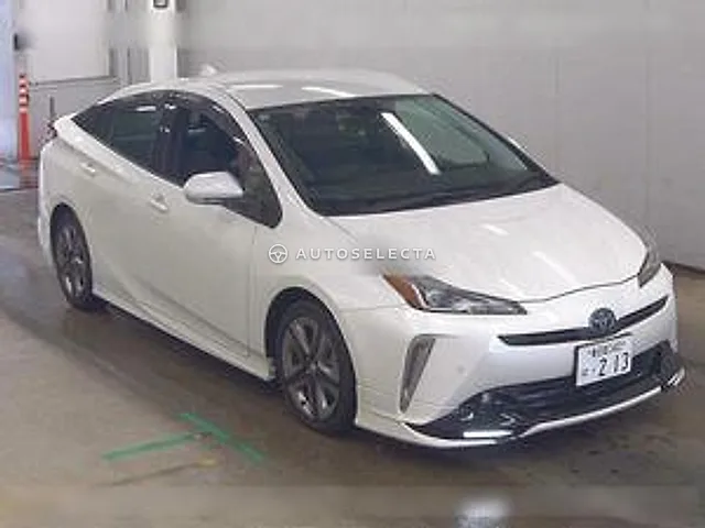 Toyota Prius 2019, auction grade 4.5
