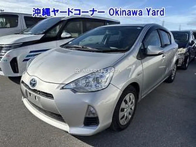 Toyota Aqua 2013, auction grade RA
