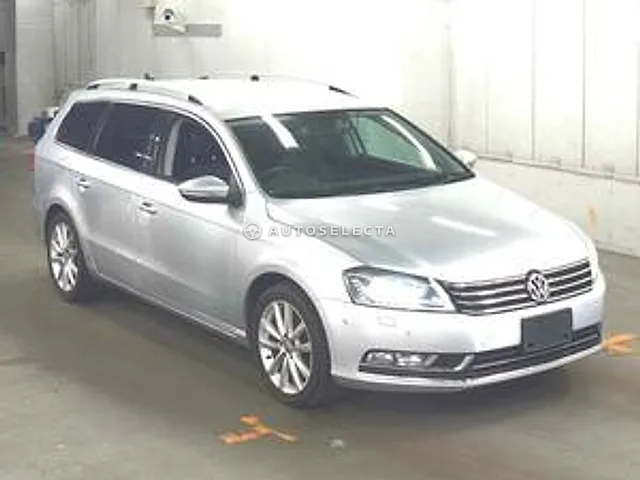 Volkswagen Passat Variant 2014, auction grade 4
