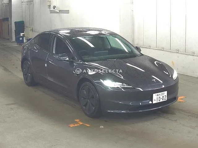 Tesla Model 3 2025, auction grade 5