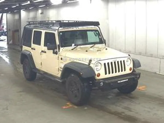Jeep Wrangler Unlimited 2011, auction grade 4