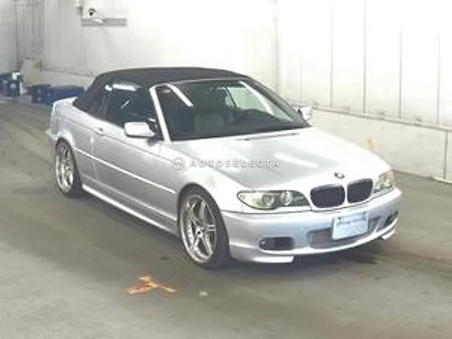 BMW 3 Series 2003, auction grade 4