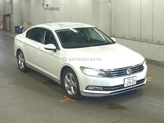 Volkswagen Passat Variant 2017, auction grade 4.5