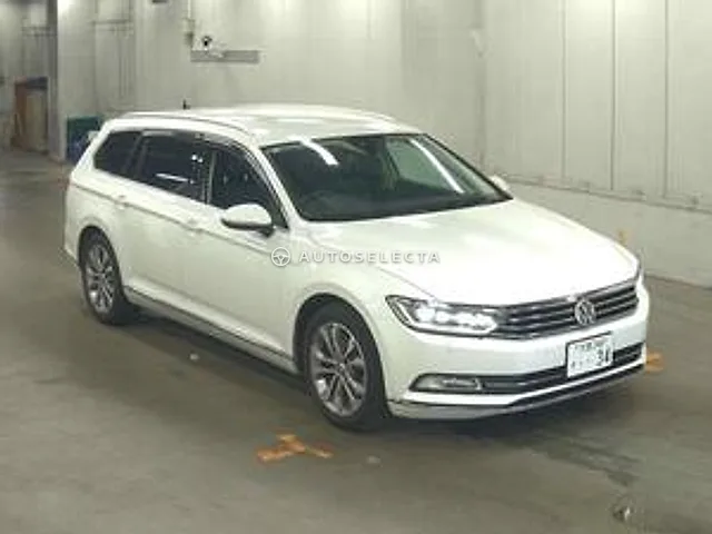 Volkswagen Passat Variant 2016, auction grade 4
