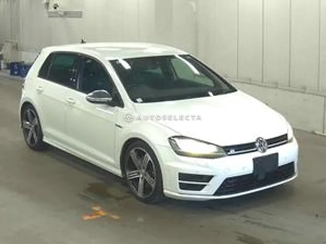 Volkswagen Golf 2014, auction grade 4.5