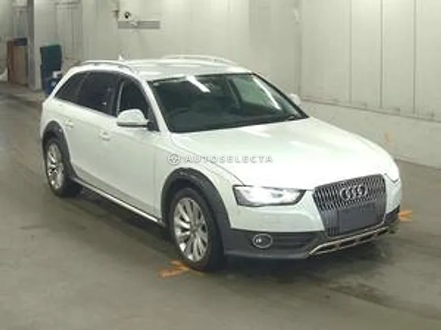 Audi A4 Allroad Quattro 2013, auction grade 4