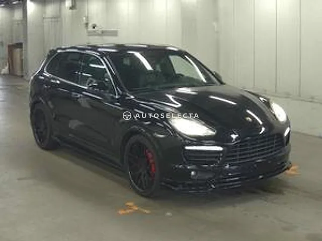 Porsche Cayenne 2011, auction grade 4