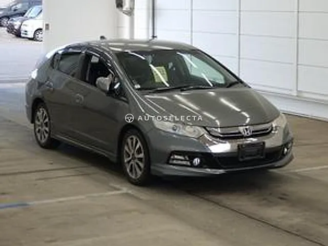 Honda Insight Exclusive 2014, auction grade RA