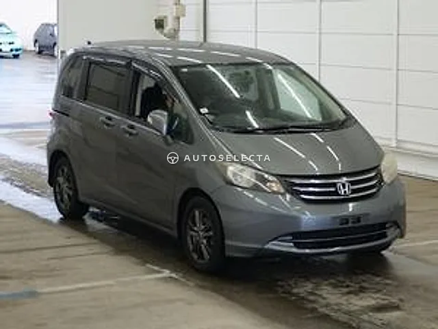 Honda Freed 2009, auction grade RA